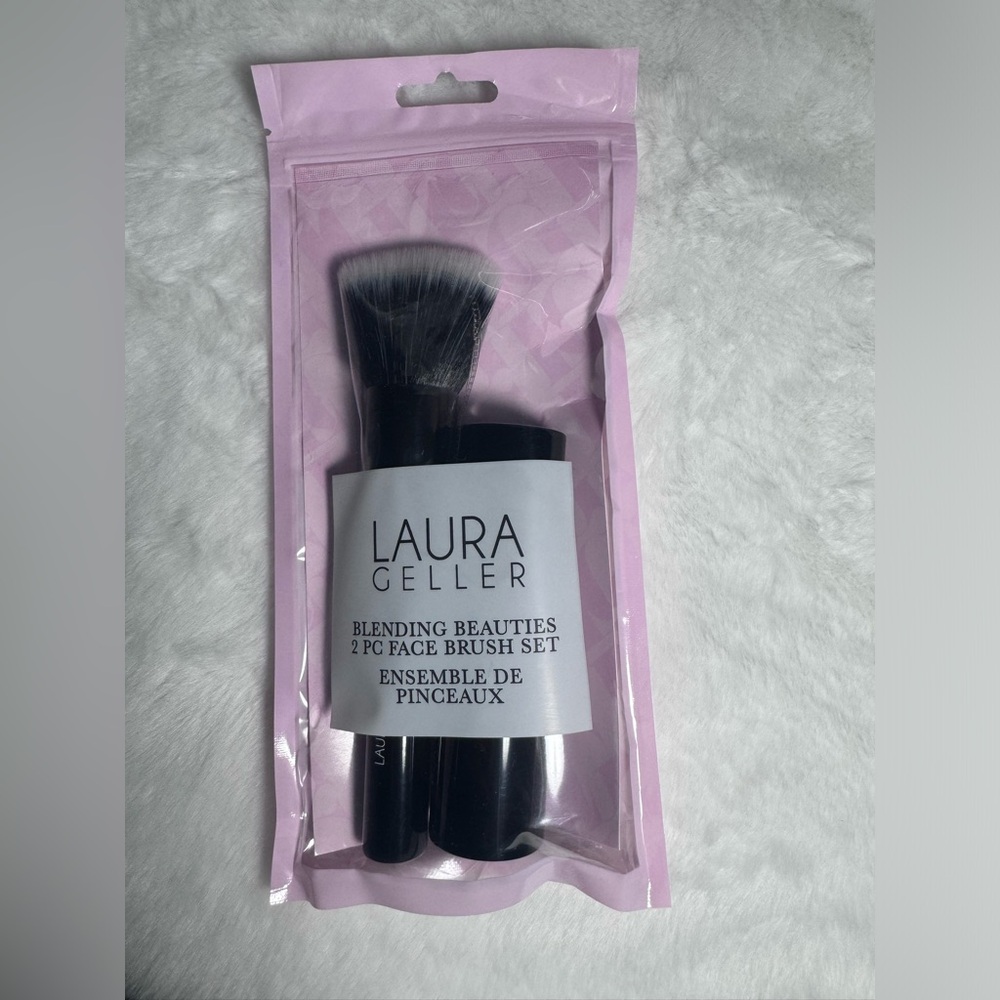 Laura Geller Blending Beauty 2 pc Face Brush Set